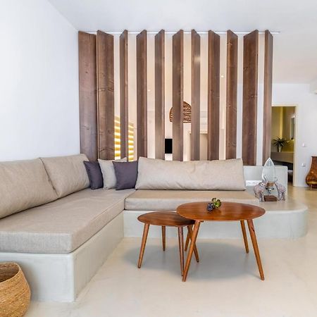 Wave, An Idyllic Seafront Suite By Nirousuites Kokkini Hani المظهر الخارجي الصورة