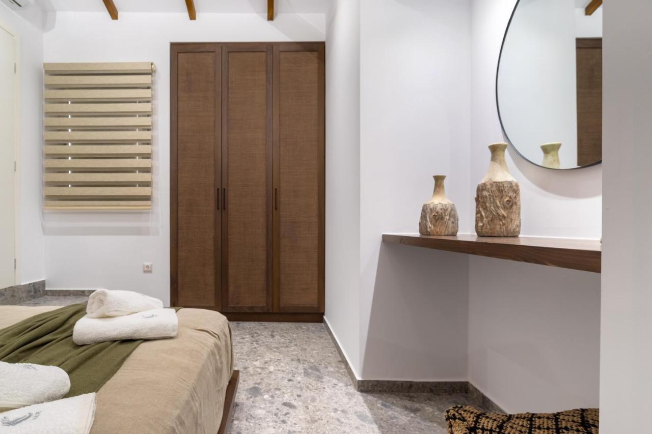 Wave, An Idyllic Seafront Suite By Nirousuites Kokkini Hani المظهر الخارجي الصورة