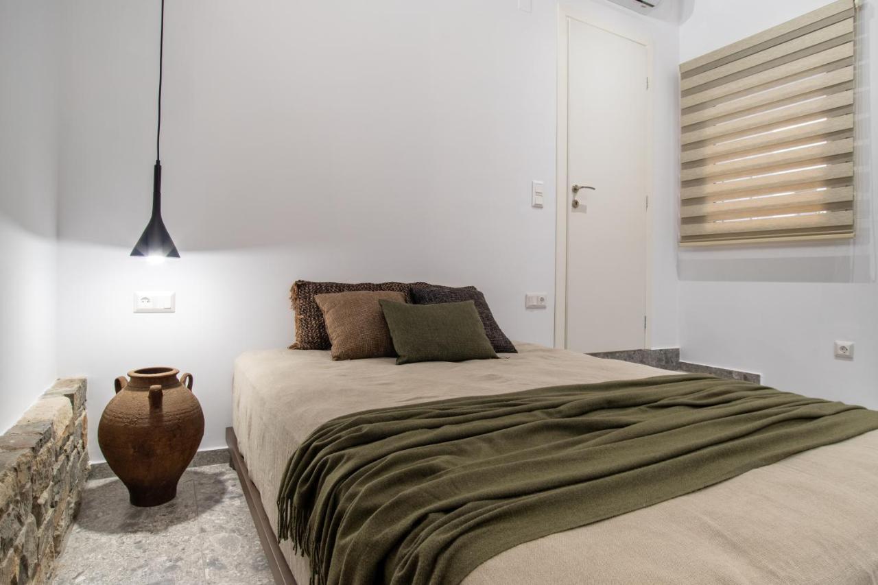 Wave, An Idyllic Seafront Suite By Nirousuites Kokkini Hani المظهر الخارجي الصورة